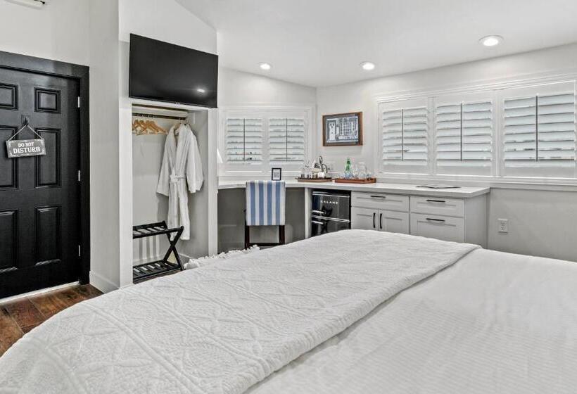 חדר סופריור עם מיטת קינג, Bespoke Inn Flagstaff