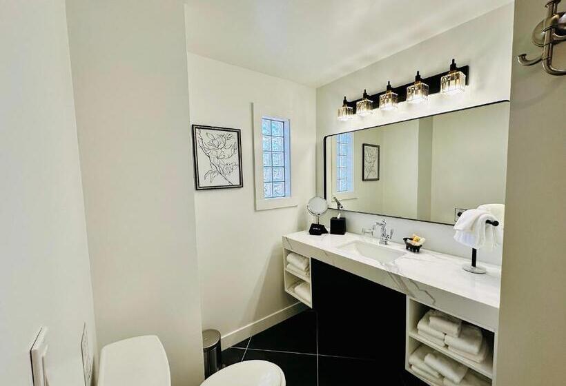 דירת שני חדרים, Bespoke Inn Flagstaff