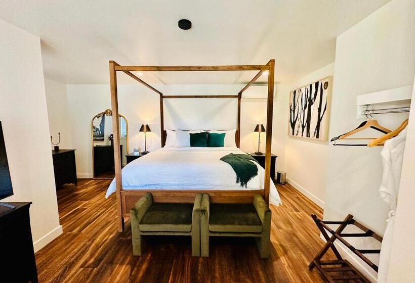 דירת שני חדרים, Bespoke Inn Flagstaff