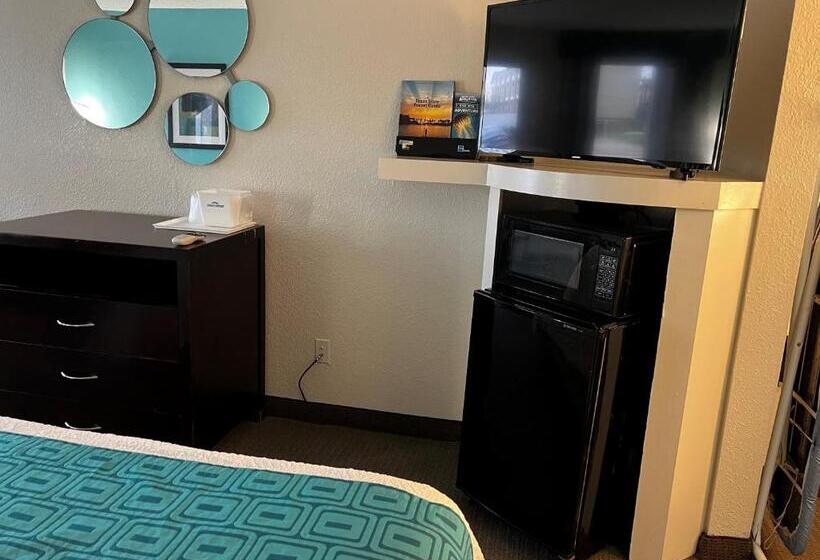 身障者適用キングサイズベッドルーム, Howard Johnson By Wyndham Houston Heights/downtown