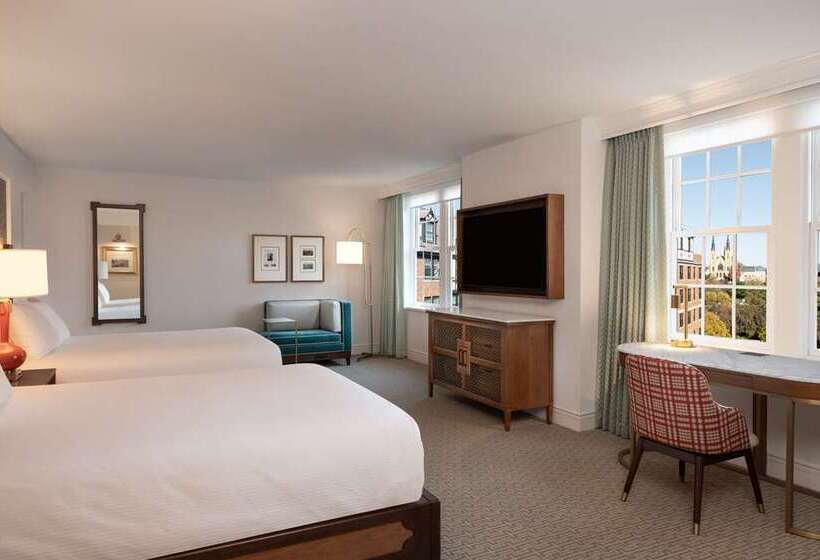 Standart Oda, Roanoke & Conference Ctr, Curio Collection By Hilton 