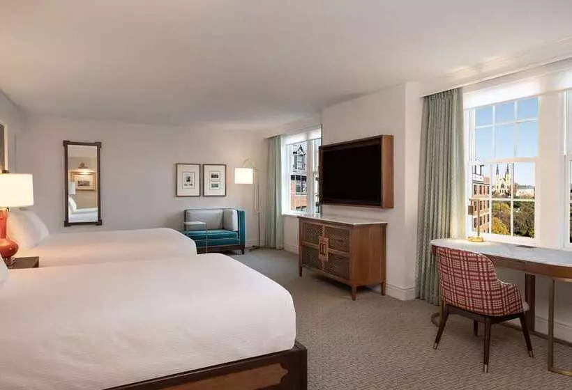 اتاق استاندارد, Roanoke & Conference Ctr, Curio Collection By Hilton 