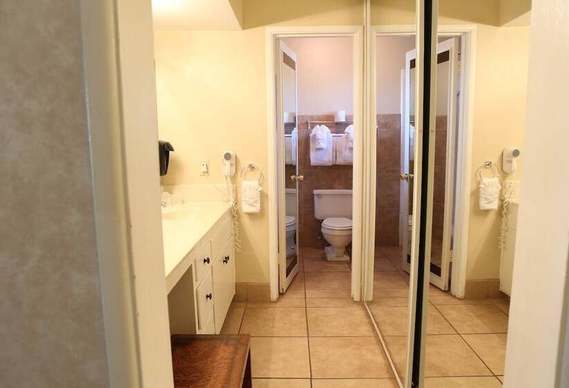 חדר סטנדרט, The Inn At Deep Canyon