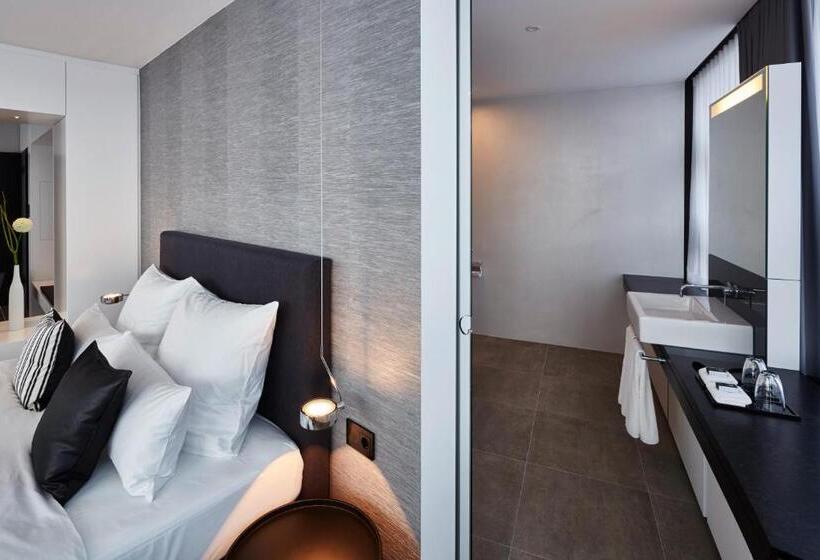 غرفة قياسية, Campus At Home