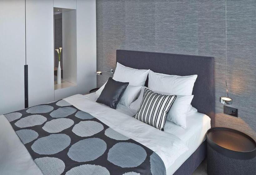 جناح, Campus At Home