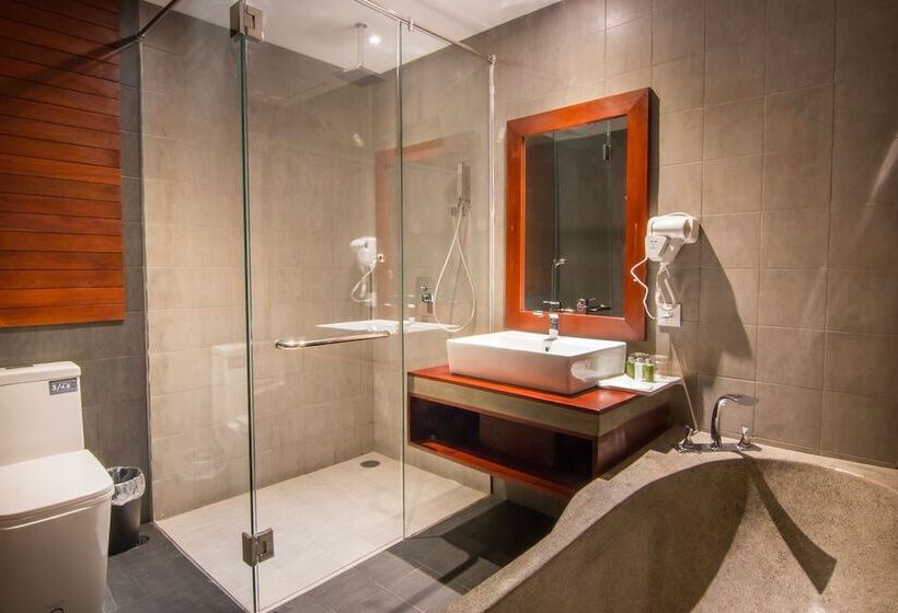 Номер Deluxe с Балконом, Coolland Residence & Spa
