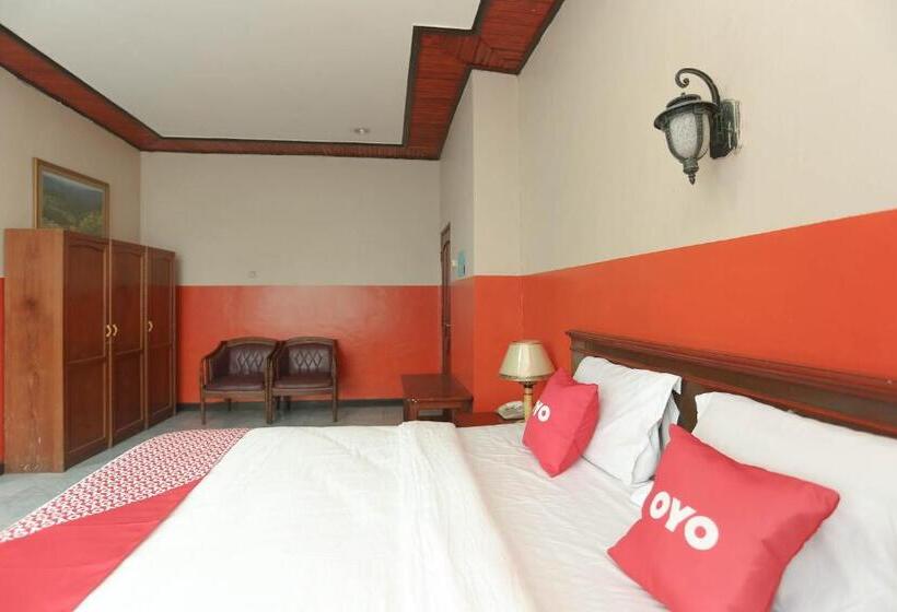 豪华套房, Oyo 2057 Kharisma