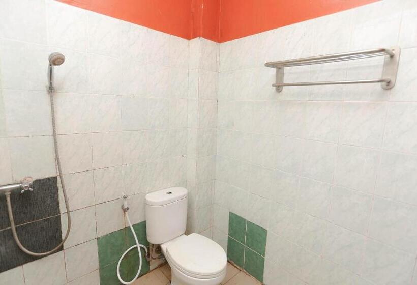 豪华套房, Oyo 2057 Kharisma