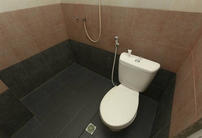 غرفة قياسية, Oyo 2057 Kharisma