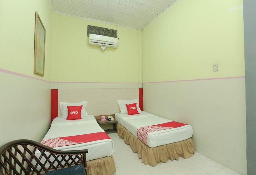 غرفة ديلوكس, Oyo 2057 Kharisma