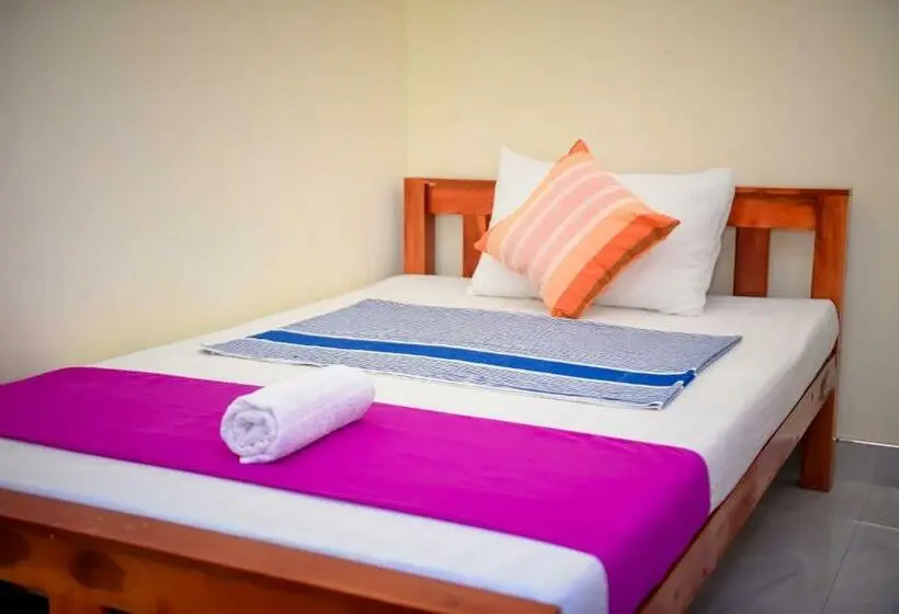 Deluxe Yhden Hengen Huone, Tissa Rainbow Guest & Yala