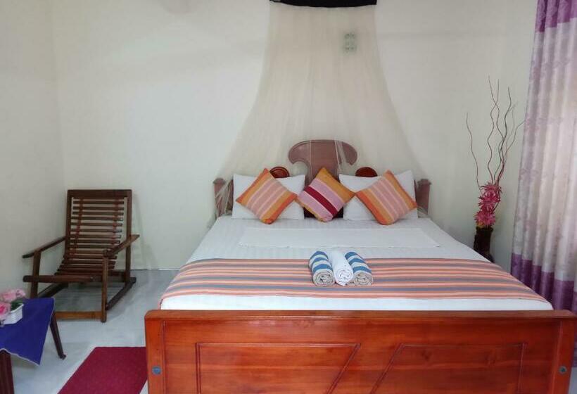 Quarto deluxe, Tissa Rainbow Guest & Yala