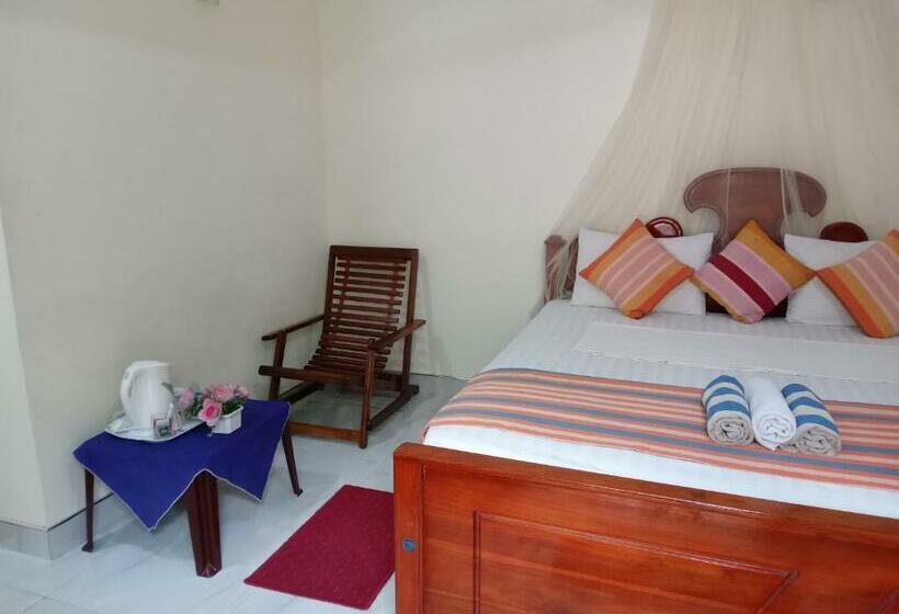 Quarto deluxe, Tissa Rainbow Guest & Yala