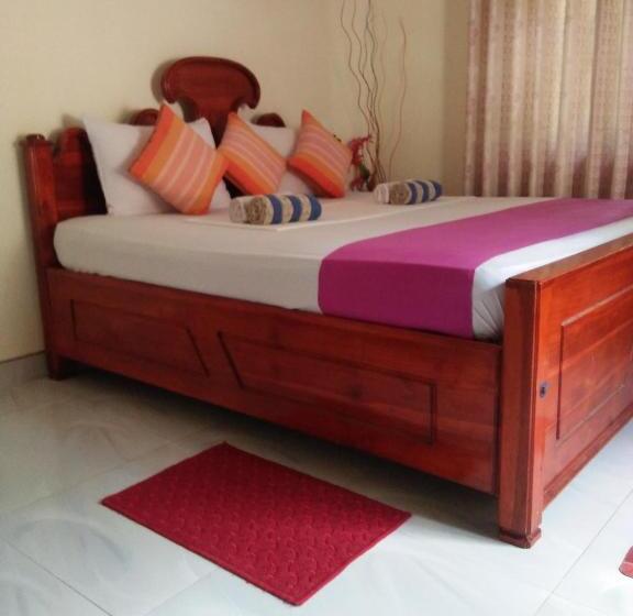 Quarto deluxe, Tissa Rainbow Guest & Yala