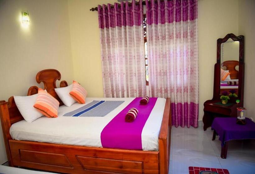 Quarto deluxe, Tissa Rainbow Guest & Yala