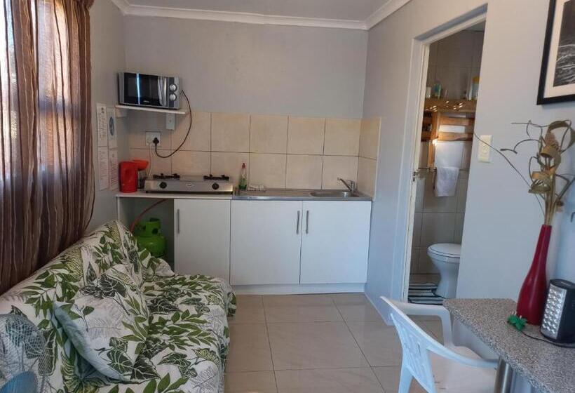 스탠다드 룸, Zufike Self Catering