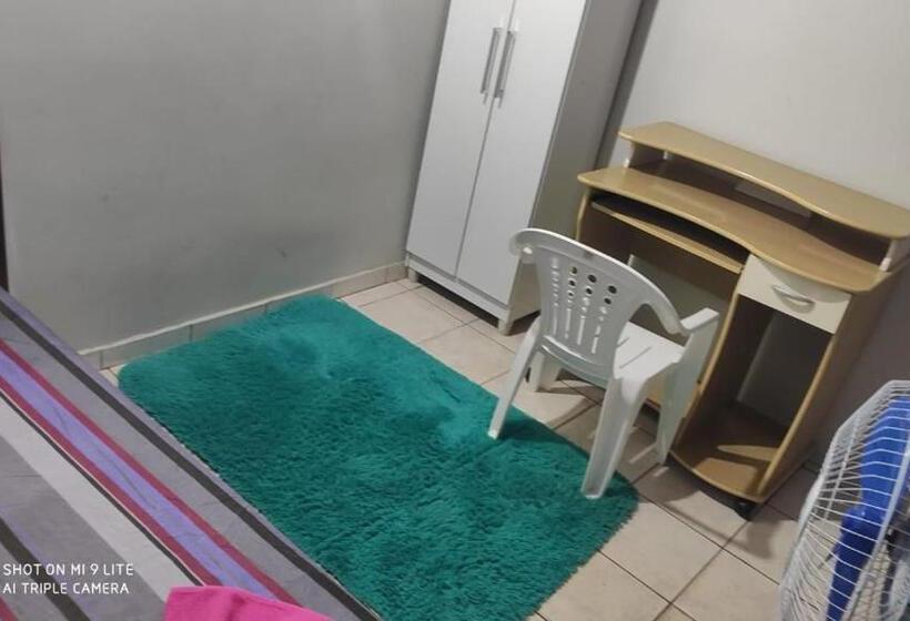 اتاق اکونومی یک تخته, Urban Hostel