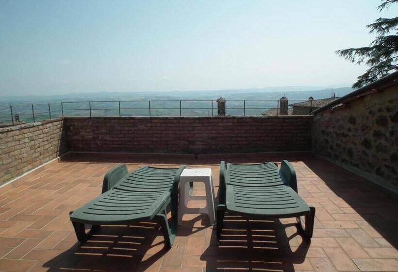 Comfort room with balcony, B&b Del Musico