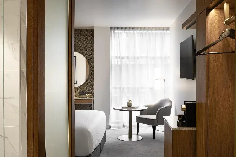 スタンダードルーム, Crowne Plaza Sydney Darling Harbour, An Ihg