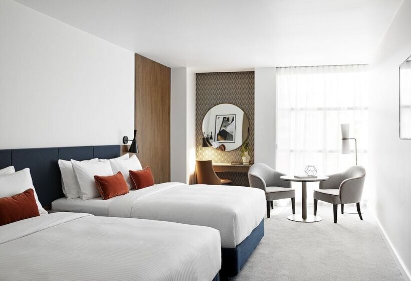 Premium Room City View, Crowne Plaza Sydney Darling Harbour, An Ihg