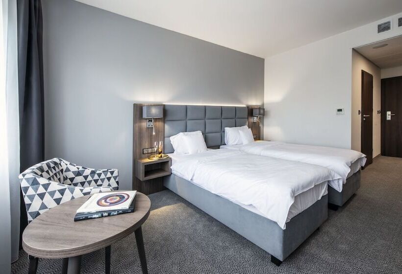 اتاق استاندارد, Db Hotel Wrocław