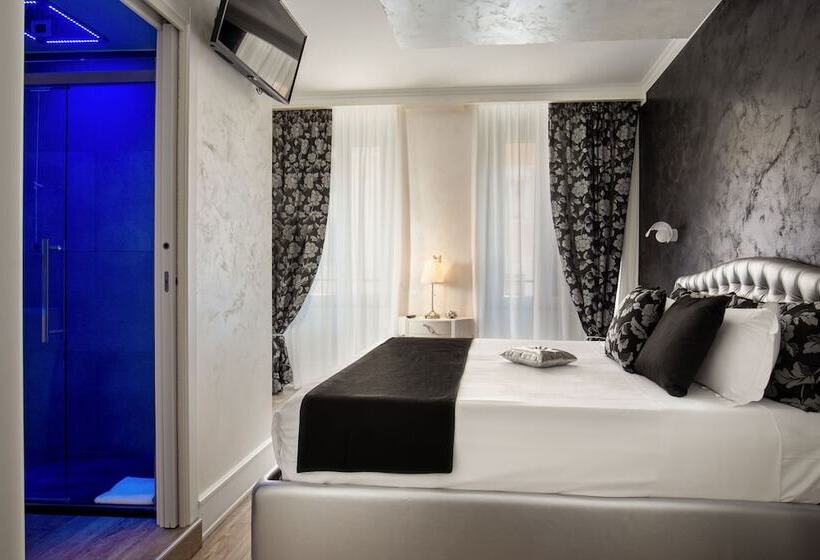 اتاق لوکس, I Fiumi Di Navona