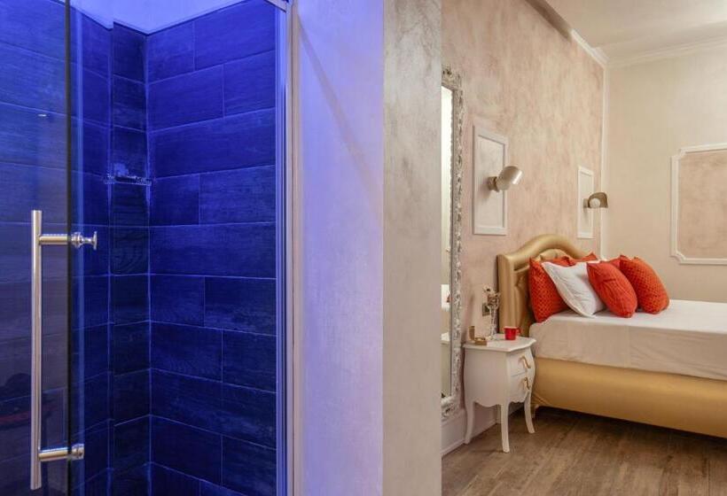 اتاق سوپریور, I Fiumi Di Navona