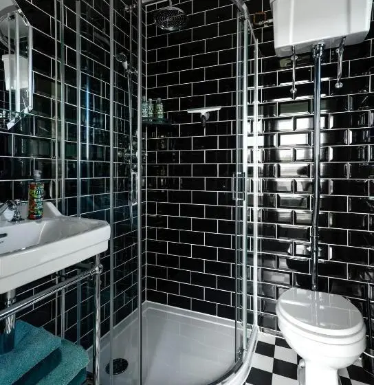 バルコニー付きデラックスルーム, Twentieth Century B&b