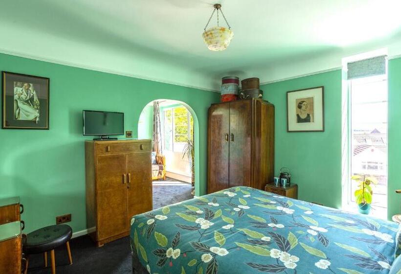 غرفة ديلوكس مزودة بشرفة, Twentieth Century B&b