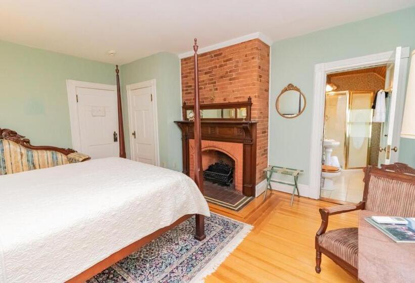 스탠다드 룸, Saratoga Dreams B&b