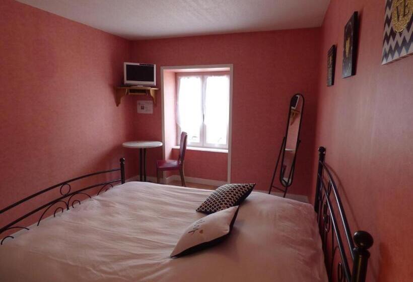 标准间, Auberge Des Petits