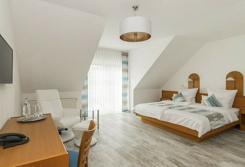 חדר סטנדרט נוף לאגם, Lakeside Resort Michaela