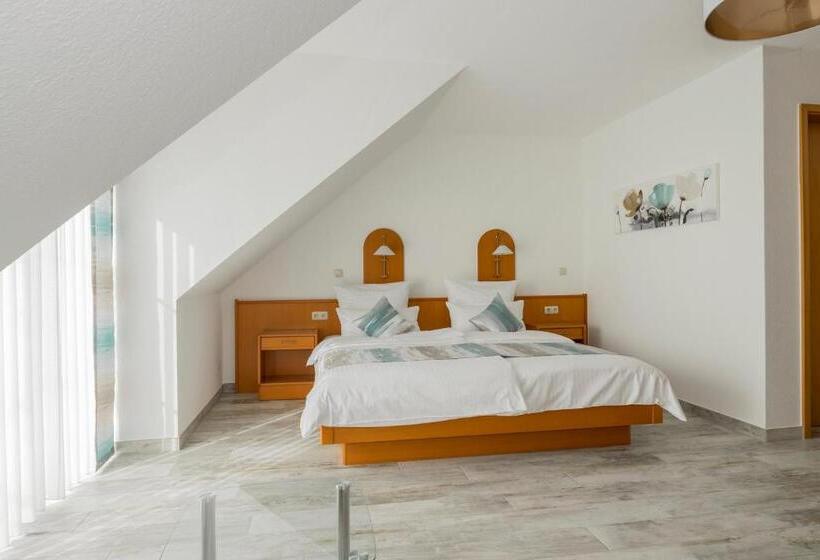 Номер Стандарт Вид на Озеро, Lakeside Resort Michaela