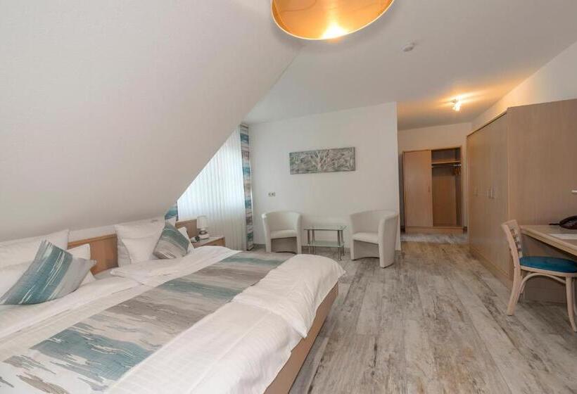 חדר משפחתי דלוקס, Lakeside Resort Michaela