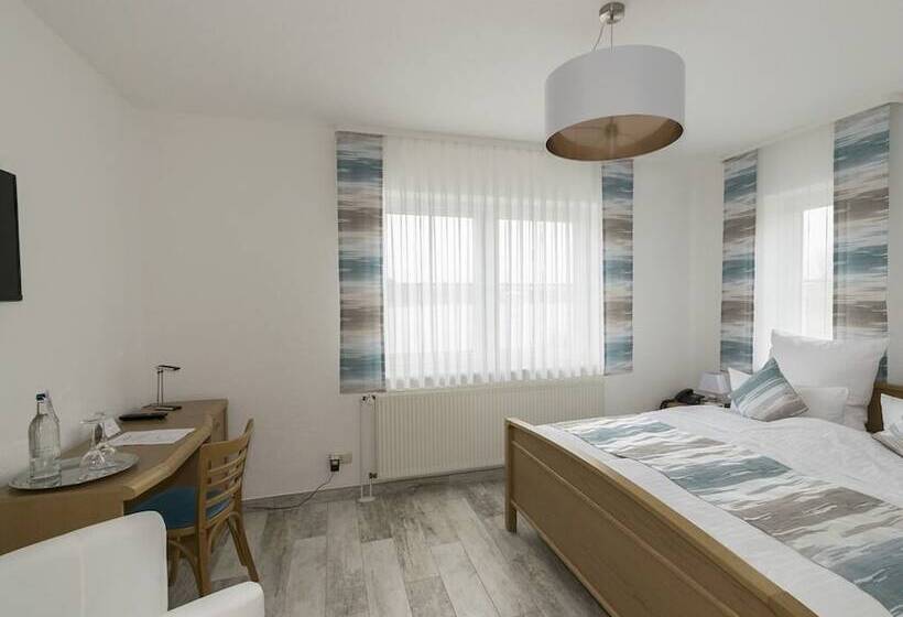 Номер Стандарт Вид на Озеро, Lakeside Resort Michaela