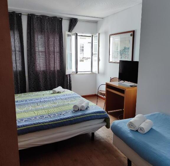 اتاق اکونومی, Room Atalaia   Bairro Alto