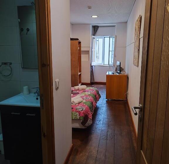 اتاق اکونومی, Room Atalaia   Bairro Alto