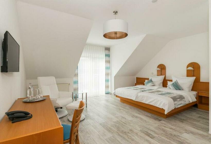 חדר סטנדרט נוף לאגם, Lakeside Resort Michaela