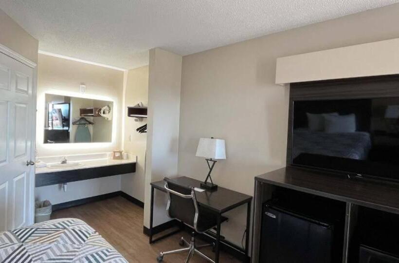 חדר סטנדרט לארבעה, Motel 6 Georgetown, Sc Marina