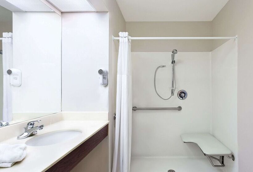 2ダブルベッドのスタンダードルーム, Baymont By Wyndham Tullahoma