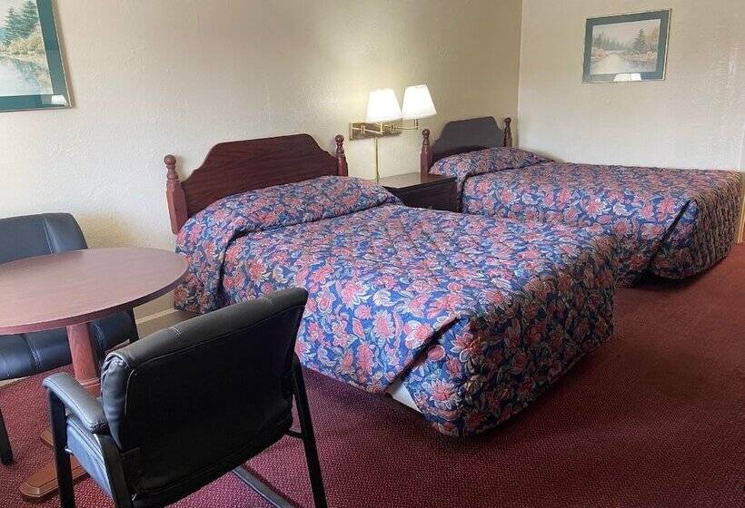 Номер Стандарт 2 Двуспальные Кровати, Corbin Inn