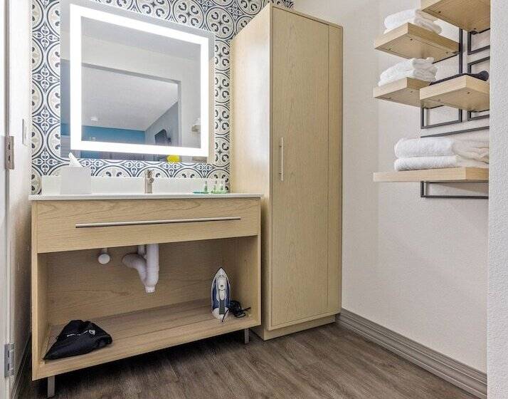 Номер Стандарт 2 Двуспальные Кровати, Hillstone Inn Tulare, Ascend Hotel Collection