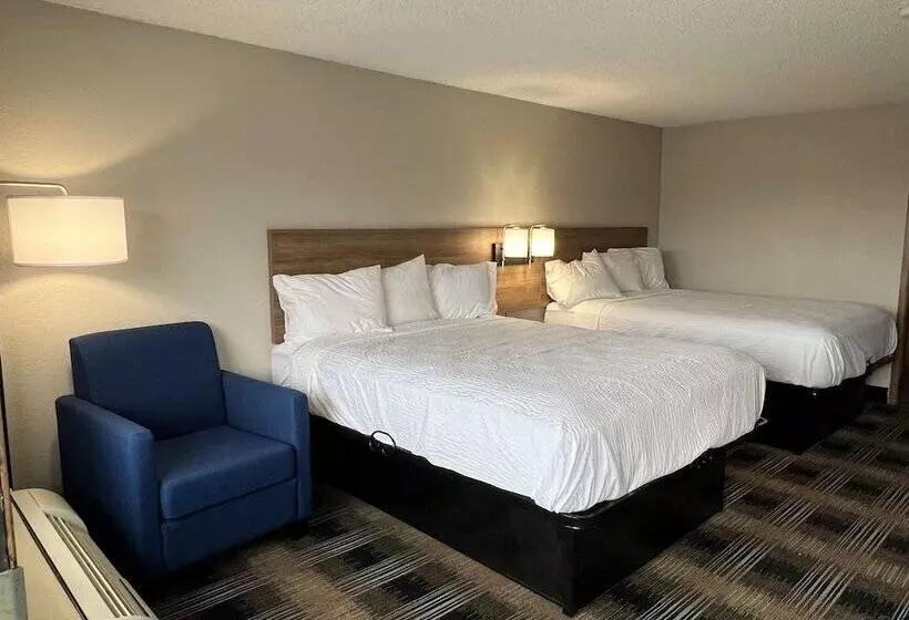 ２ダブルベッドのスタンダードルーム, Days Inn By Wyndham Liverpool Syracuse