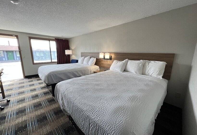 ２ダブルベッドのスタンダードルーム, Days Inn By Wyndham Liverpool Syracuse