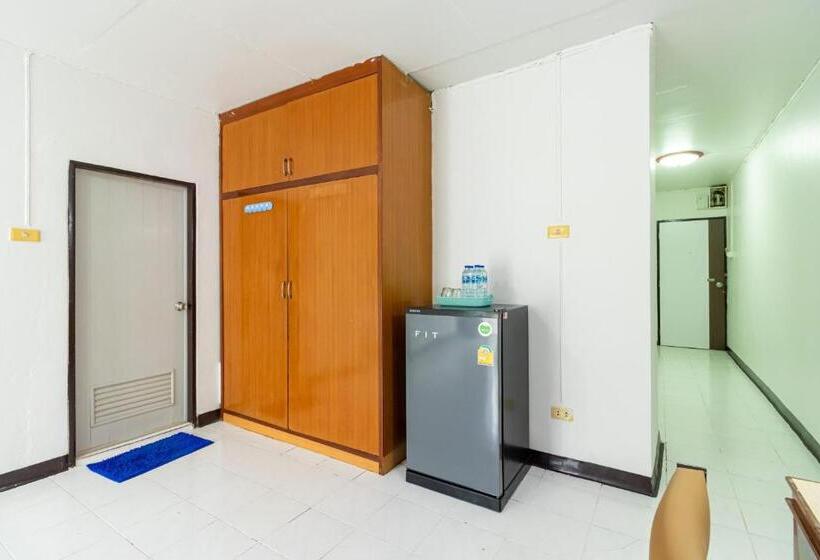 اتاق سوپریور خانوادگی, Boonchai Mansion