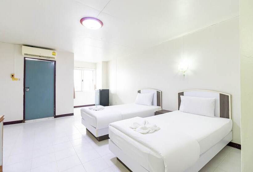 اتاق لوکس, Boonchai Mansion