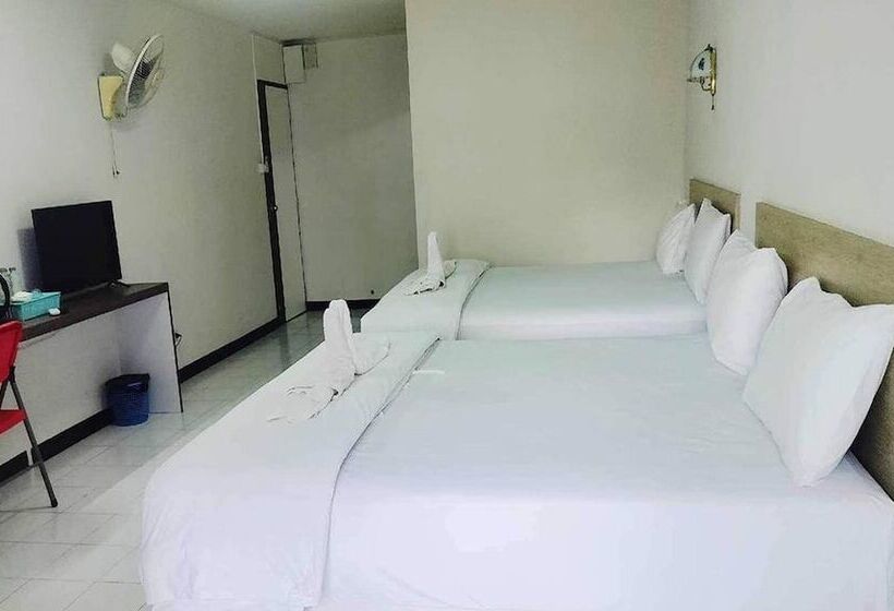 اتاق لوکس چهار تخته, Boonchai Mansion