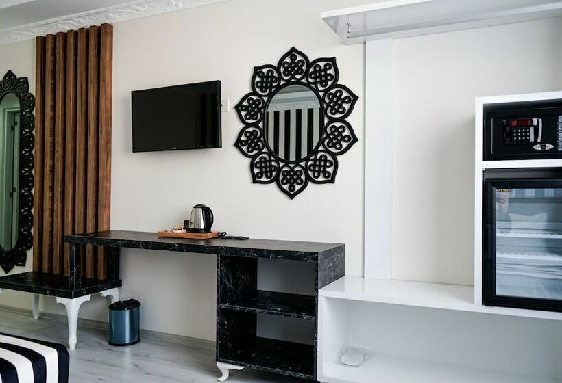 اتاق لوکس یک تخته, Cnr İnci