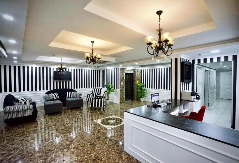 اتاق لوکس یک تخته, Cnr İnci