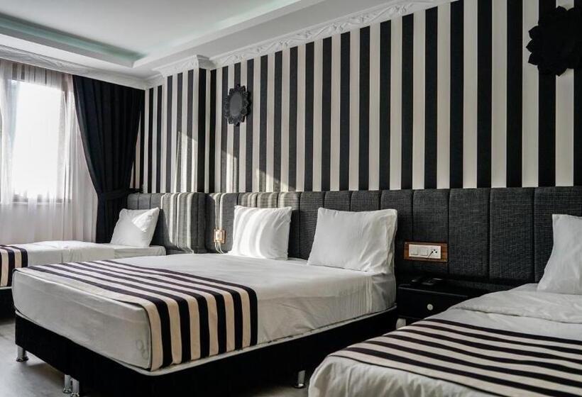 اتاق لوکس چهار تخته, Cnr İnci